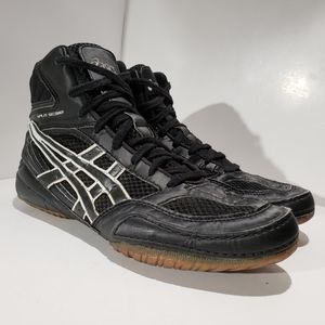 Asics Sz 9 men's Wrestling Shoes